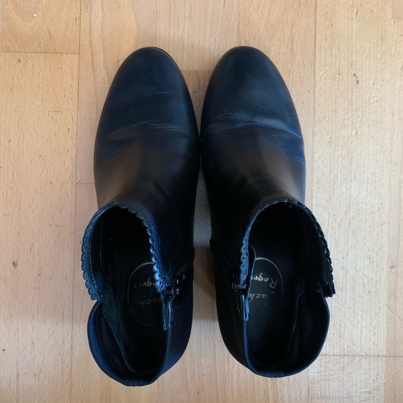 EUC Jack Rogers Bailee Bootie. Black. Size 6.5 - Picture 4 of 6